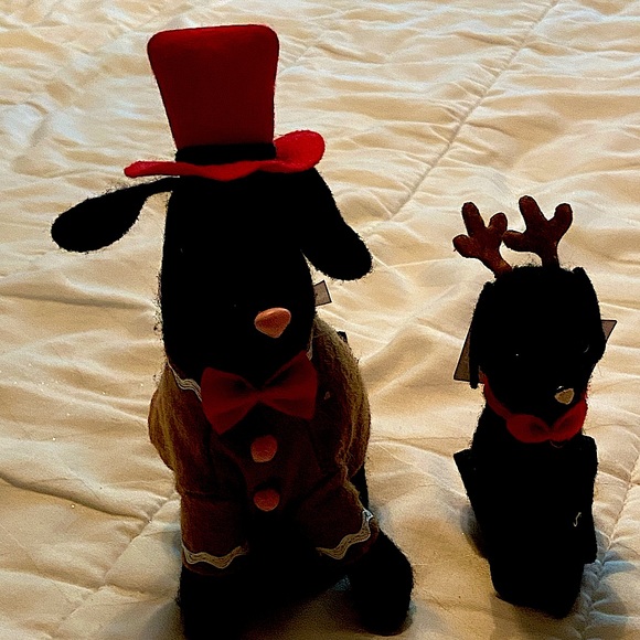 Target Bullseye Playground set of Christmas dogs. - Picture 1 of 2